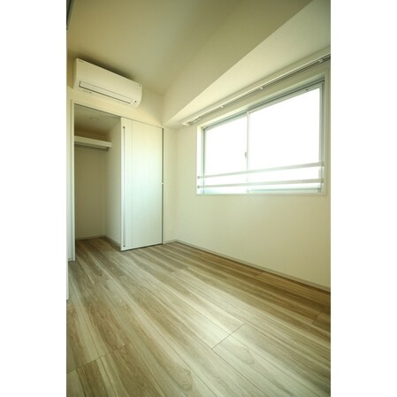 コンフォリア新御徒町の物件内観写真